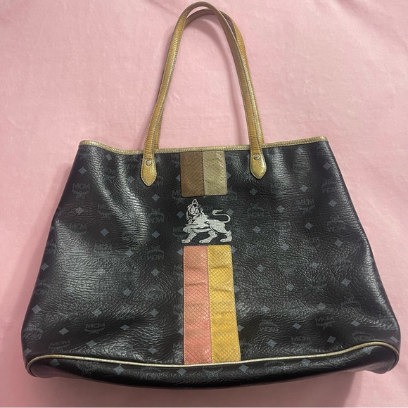 MCM Monogram Tote Bag - Picture 3 of 16